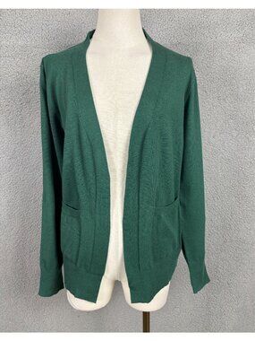 Women's Green Open Front Knit Cardigan With Front Pockets  Size Medium NWOT's.